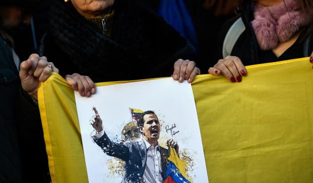 Venezolanos en Madrid (España) apoyando a Juan Guaidó, presidente de la Asamblea Nacional de Venezuela
AFP
